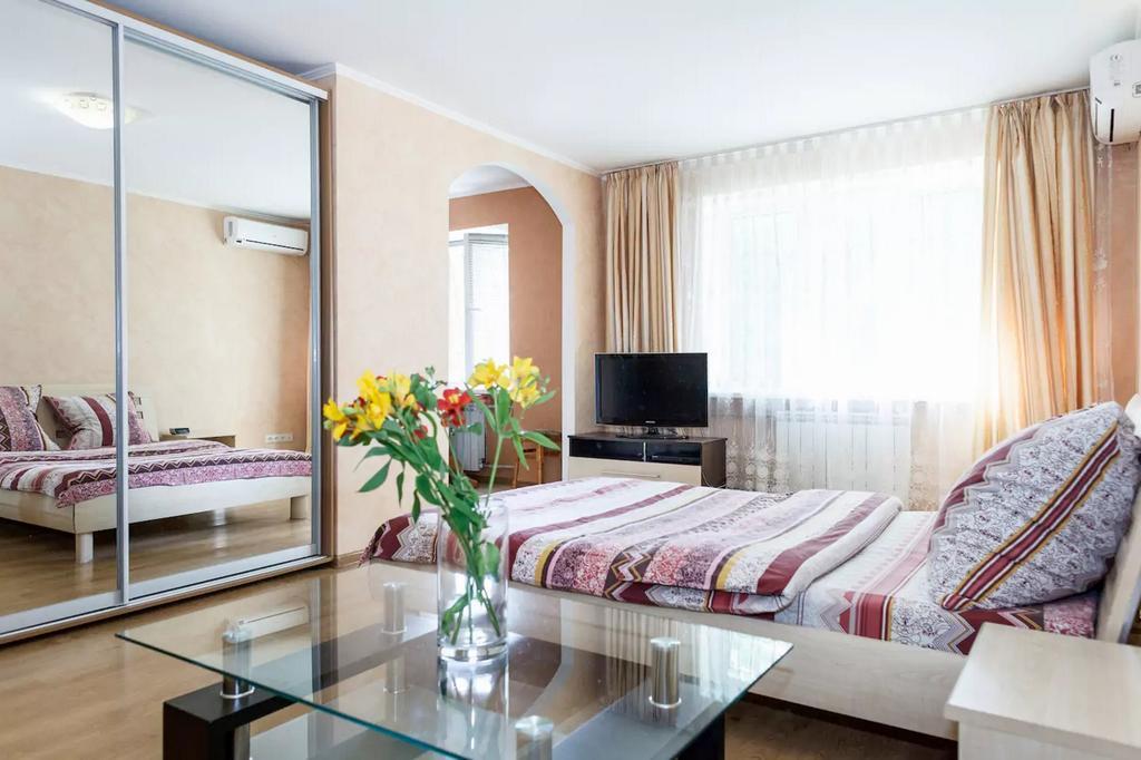 Apartment In Zaporozhye. Antica Zaporizhia Εξωτερικό φωτογραφία