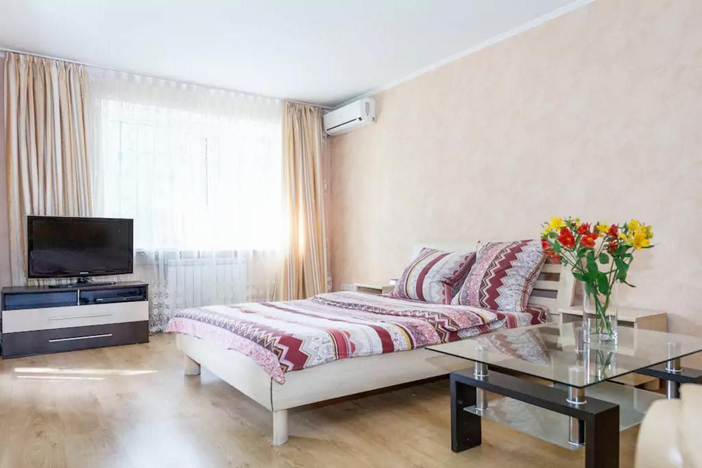 Apartment In Zaporozhye. Antica Zaporizhia Εξωτερικό φωτογραφία